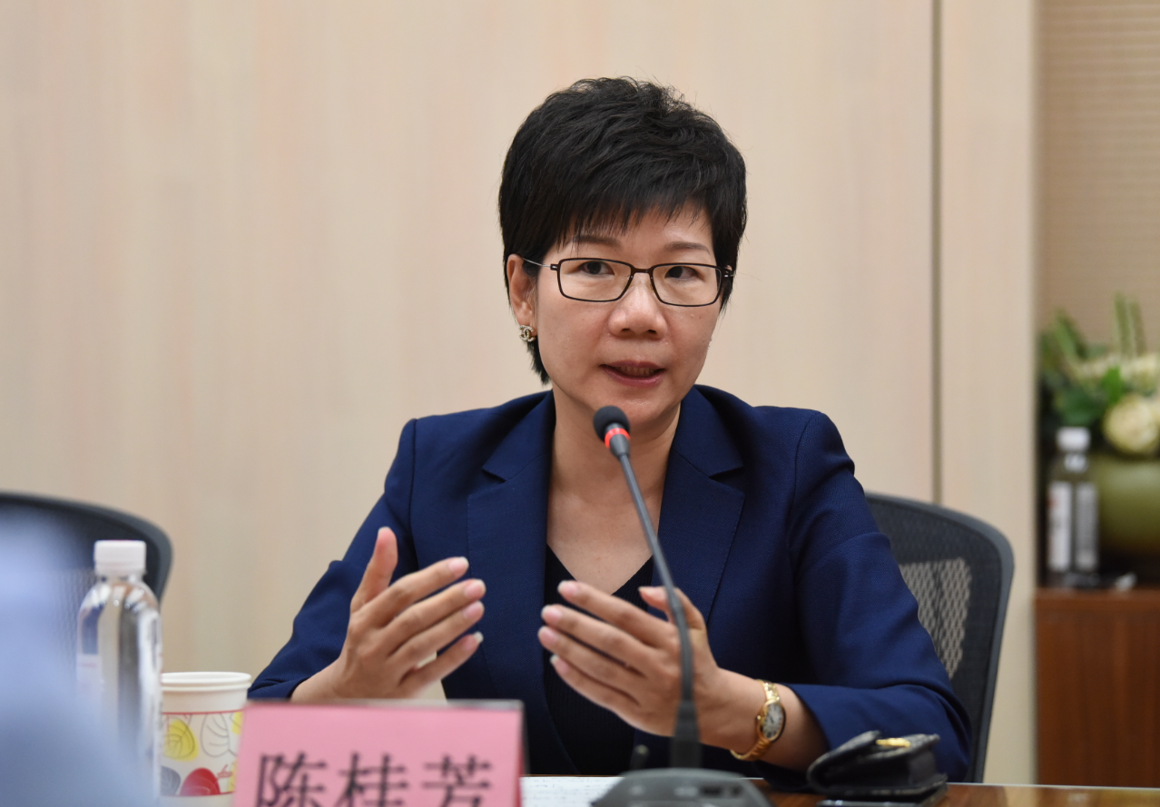 上图为广东罗浮宫家居集团总裁陈桂芳——精彩展览预告——主会场4大